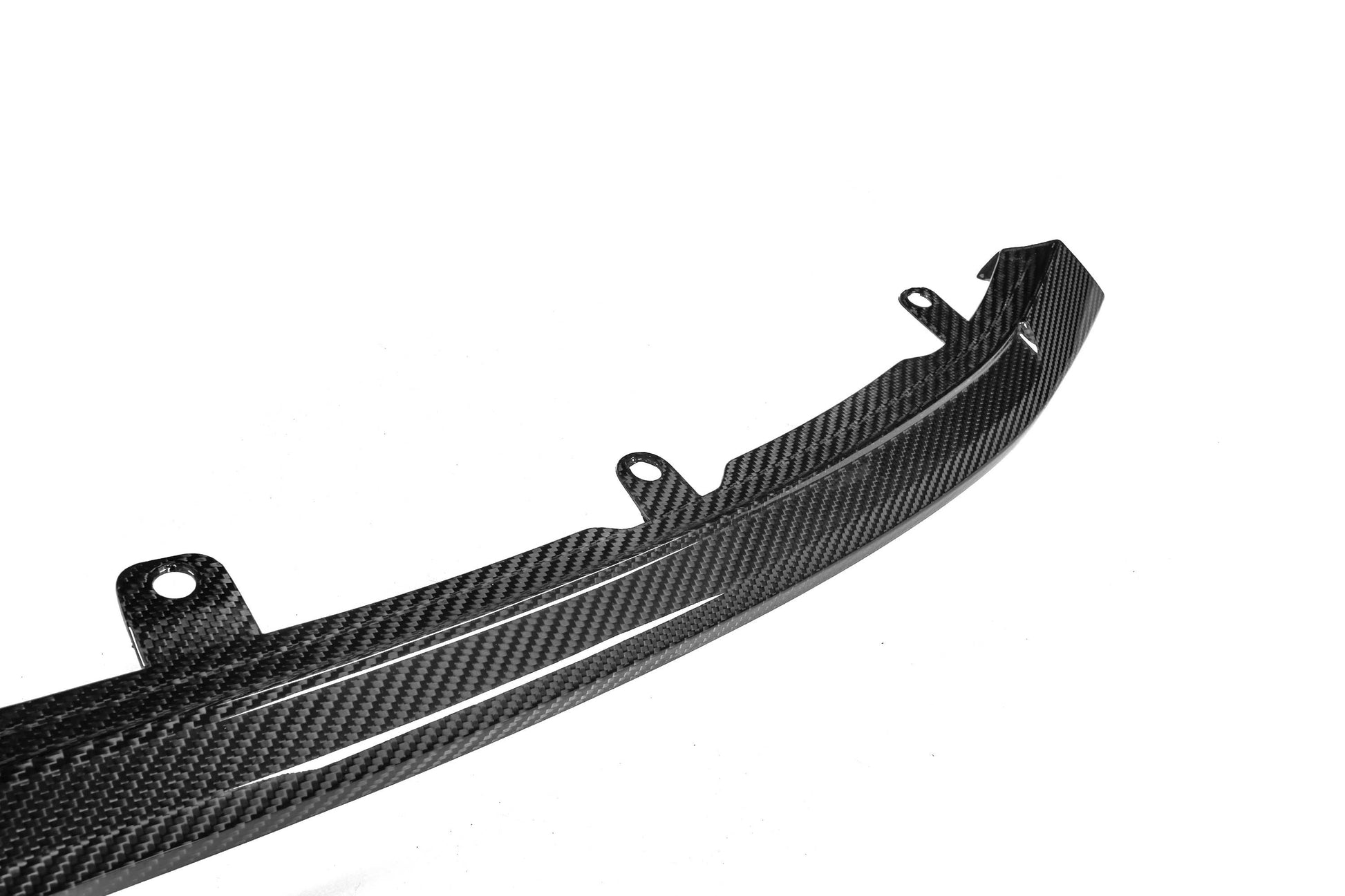 BMW dry carbon fiber bumper close-up details of installation position fir M3 G80 M4 G82 G83