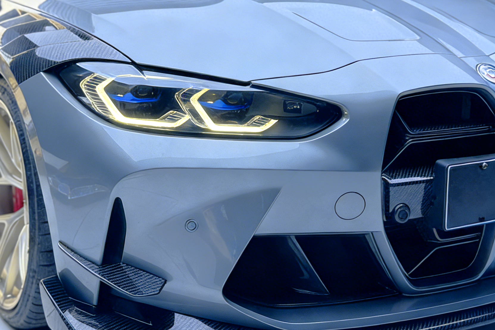 (Customer example) Dry Carbon Fiber Front Side Splitters 3D Style for BMW G80 M3 G82 M4
